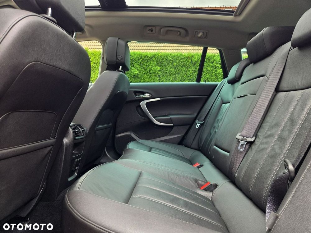 Opel Insignia 1.6 T Cosmo S&S EU6 - 12
