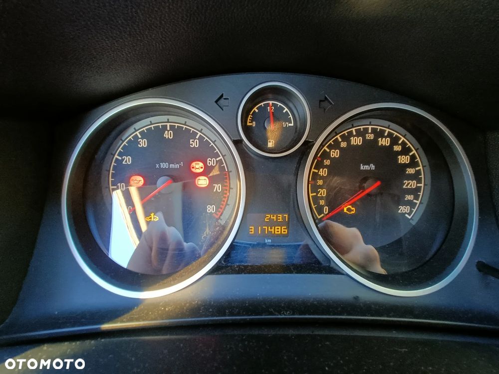 Opel Astra 1.8 - 6
