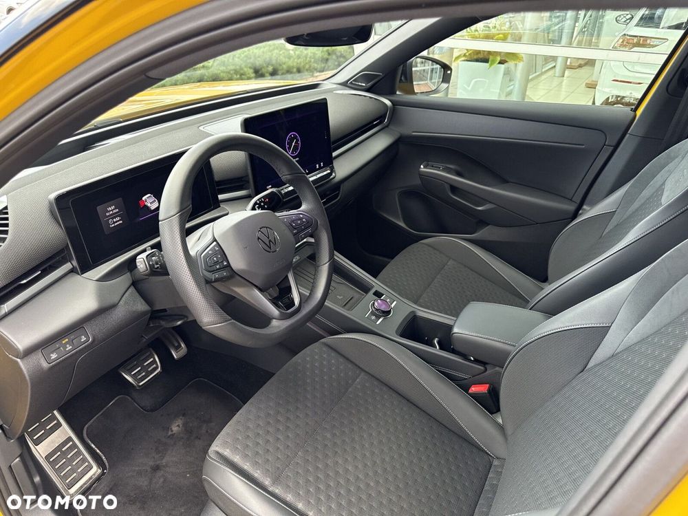 Volkswagen T-Roc 1.5 eTSI R-Line DSG - 17