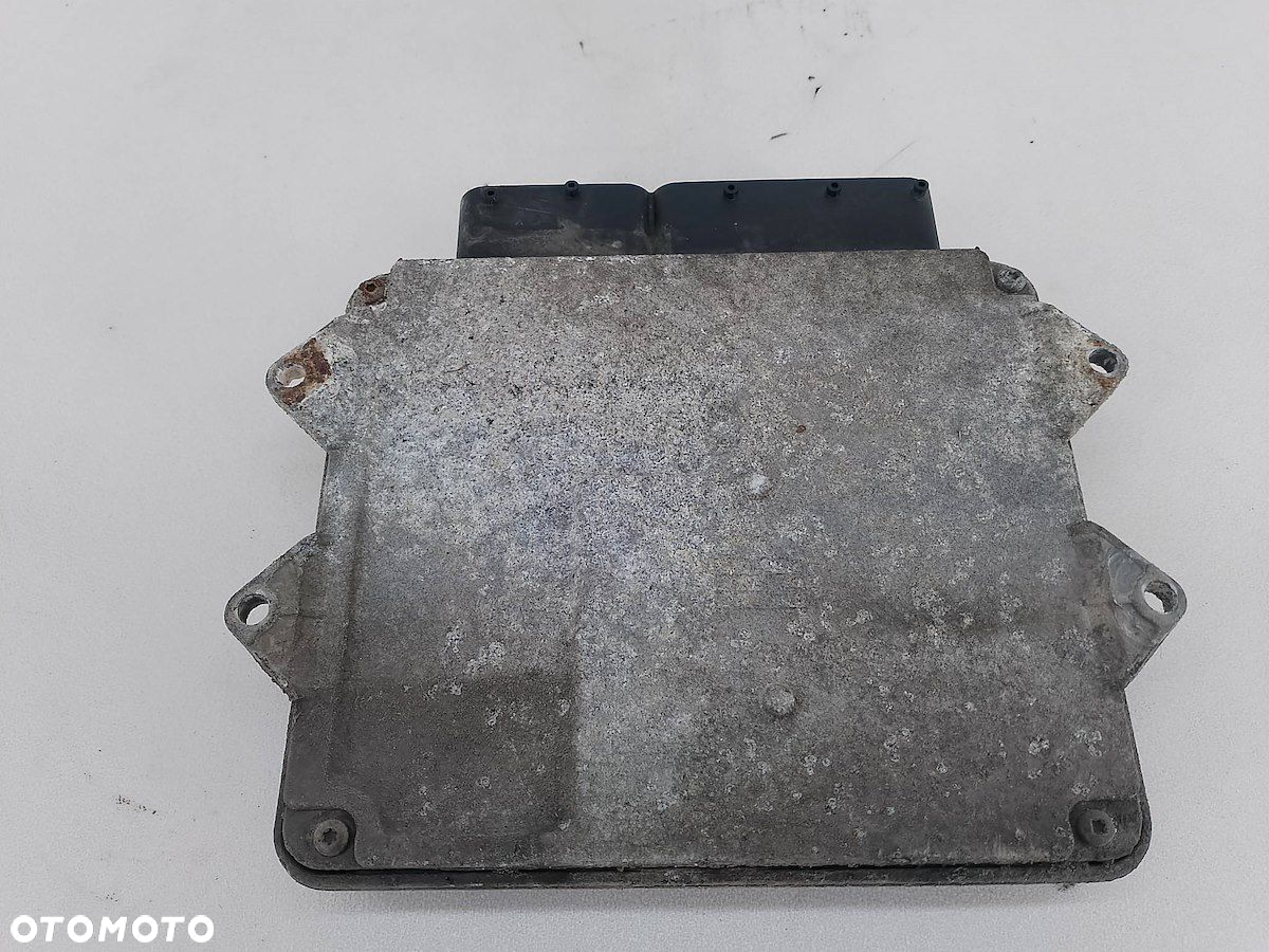 KOMPUTER, STEROWNIK FIAT GRANDE PUNTO 51826696 1.3 JTD - 3