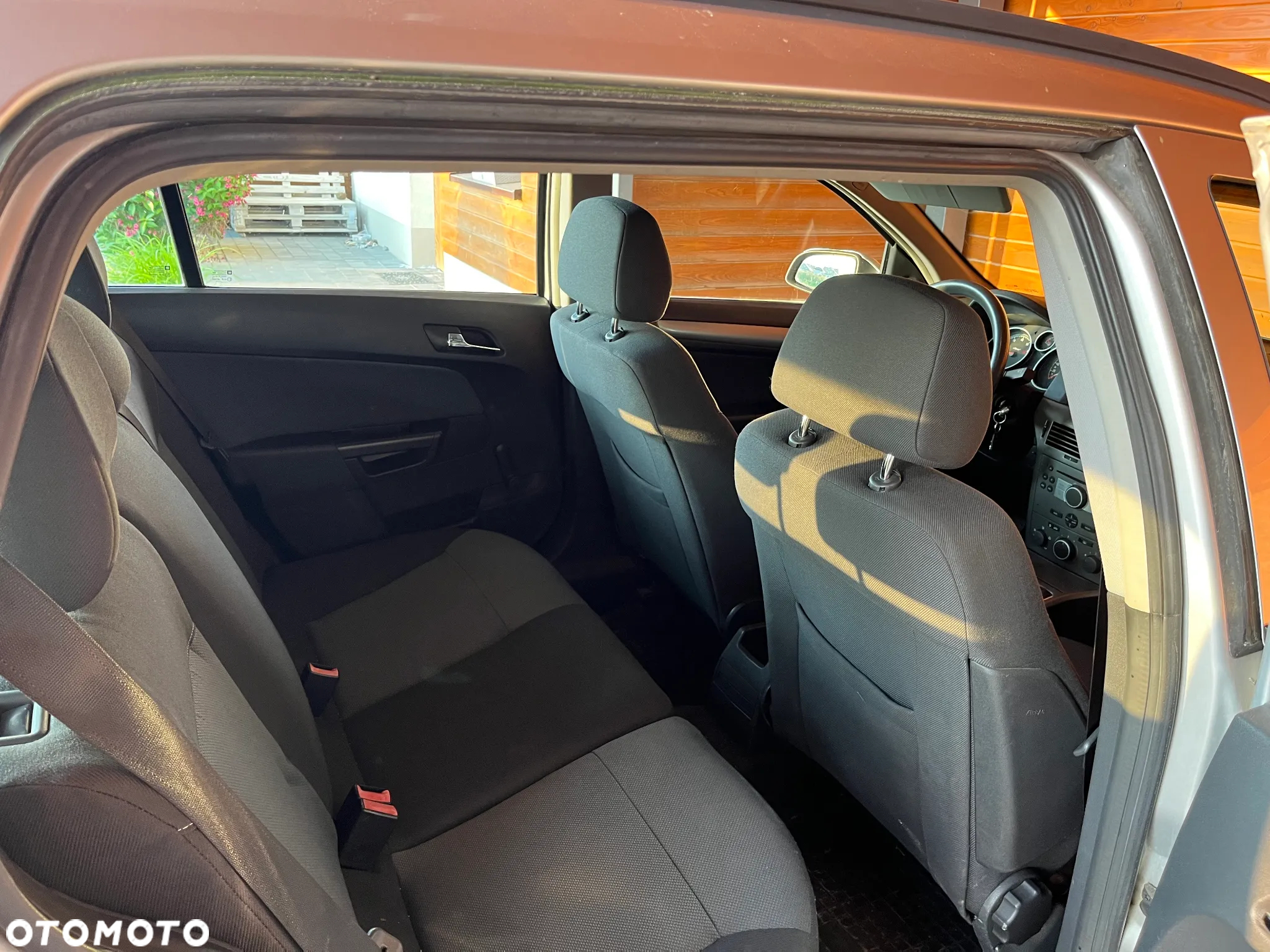 Opel Astra III 1.6 Enjoy - 11