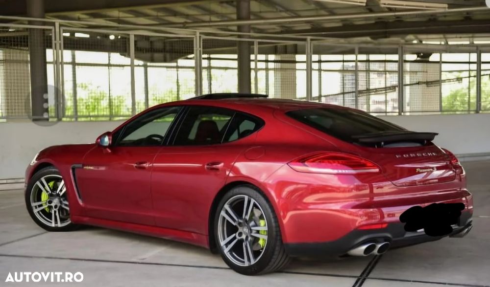 Porsche Panamera - 3