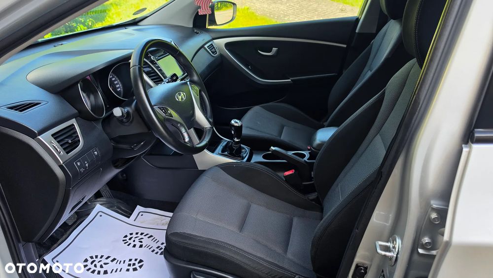 Hyundai i30 1.4 Fifa World Cup Edition - 8