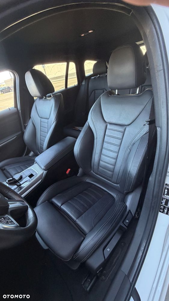 BMW Seria 3 320d xDrive Edition M Sport Shadow - 10