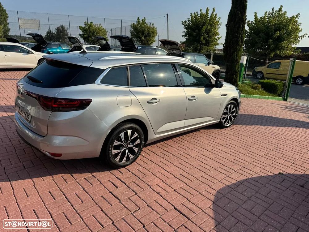 Renault Mégane Sport Tourer - 8