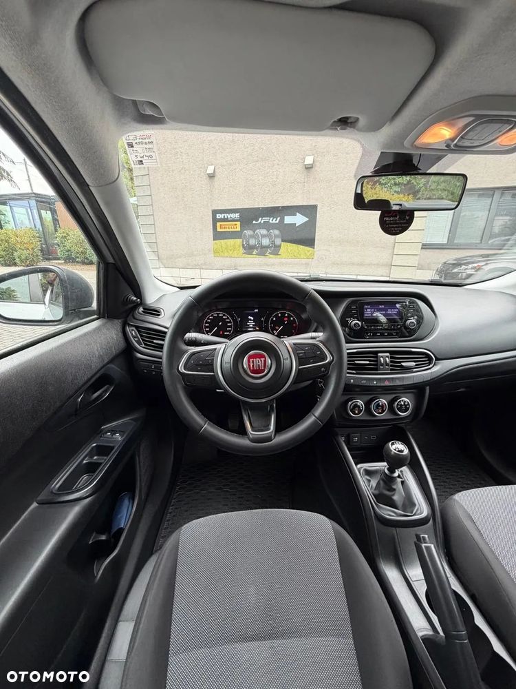 Fiat Tipo 1.4 16v Easy EU6d - 31