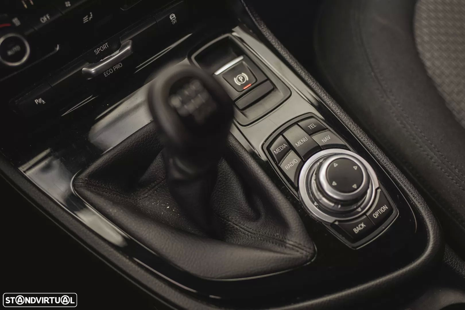 BMW 216 Gran Tourer d - 23
