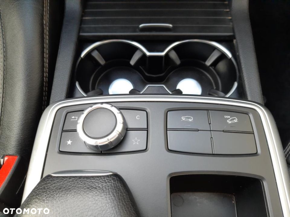 Mercedes-Benz ML 350 BlueTEC 4-Matic - 21