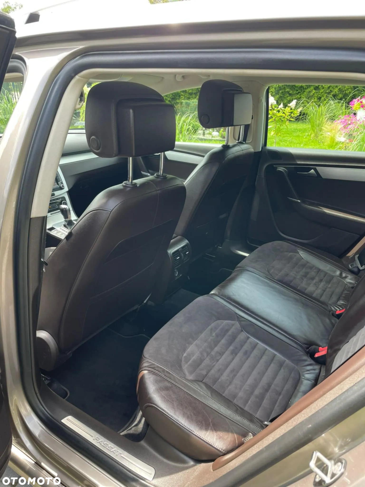 Volkswagen Passat 2.0 TDI DPF Highline DSG - 12