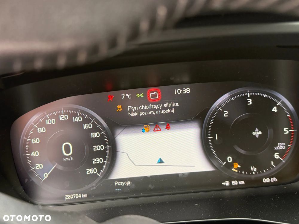 Volvo XC 40 D3 AWD - 12