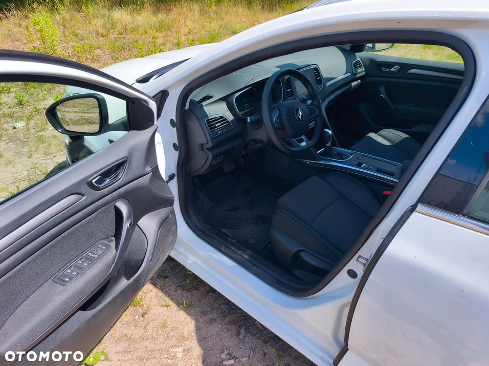 Renault Megane BLUE dCi 115 EDC TECHNO - 8