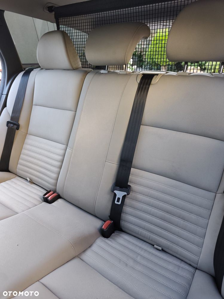 Volvo V50 - 22