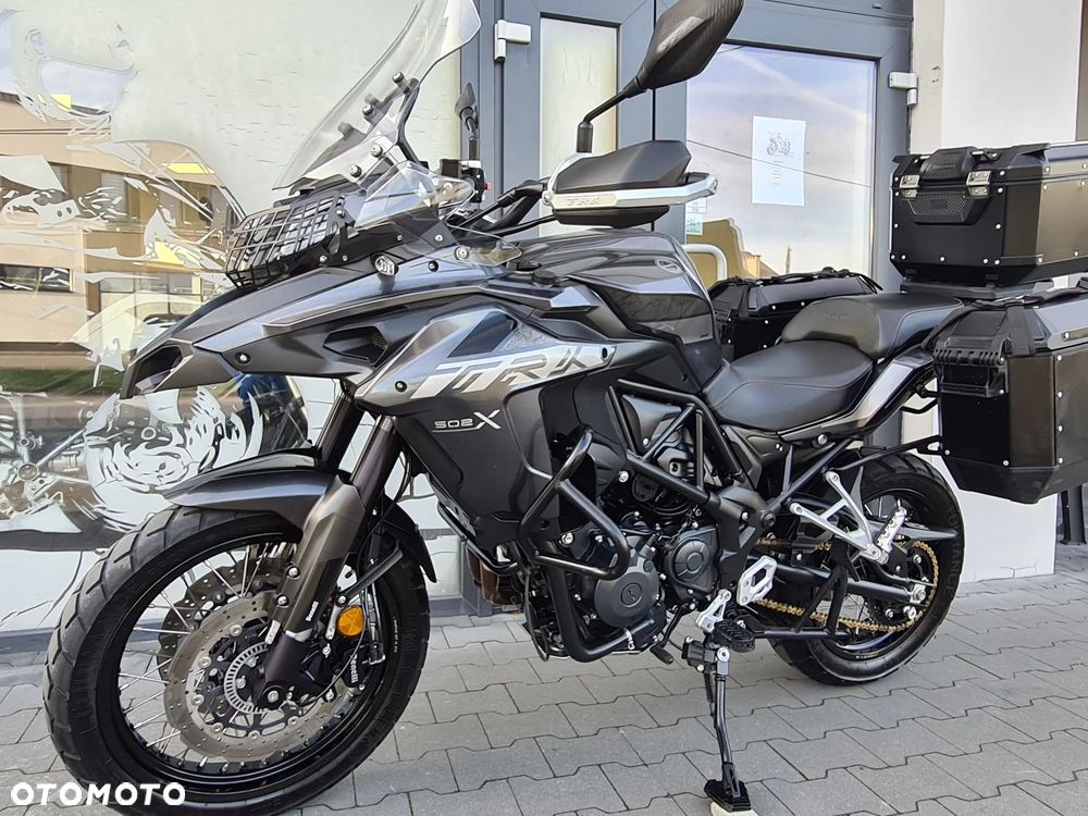 Benelli TRK 502X - 13