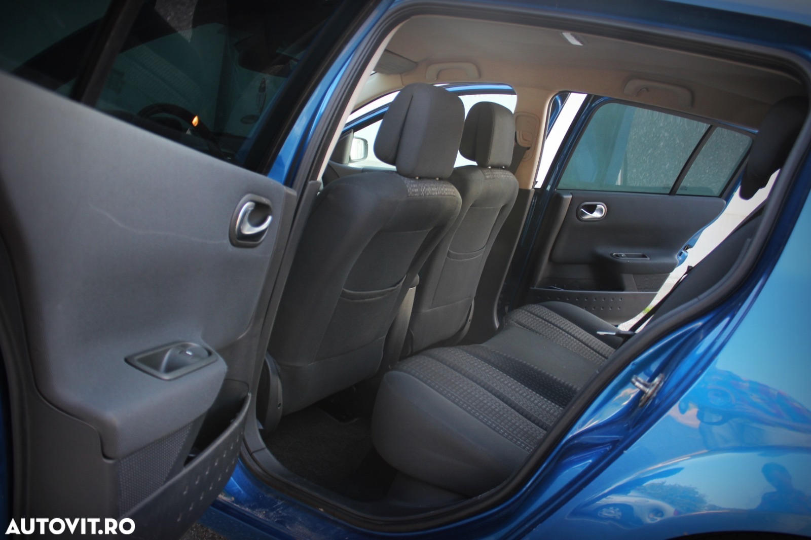 Renault Megane 1.6 16V 110 LIMITED - 6