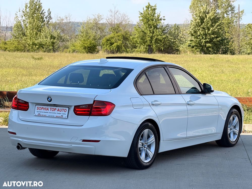 BMW Seria 3 320d Sport-Aut. Blue Performance Modern Line - 4