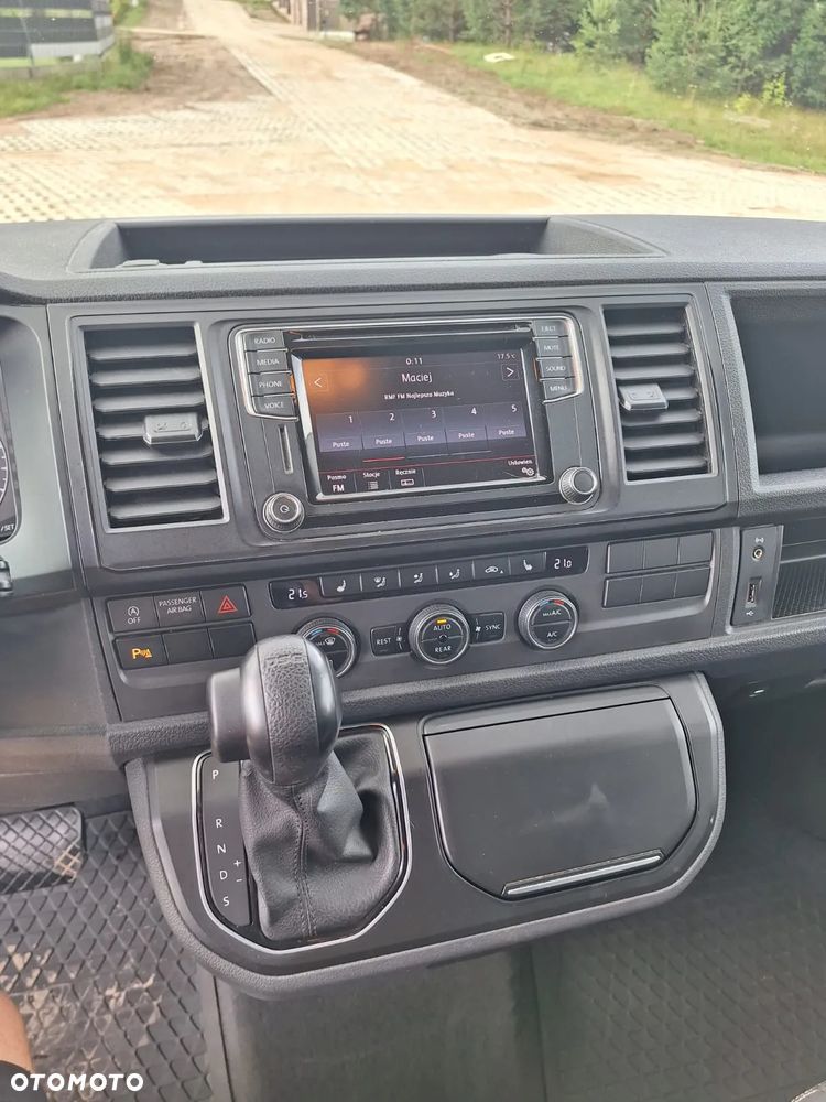 Volkswagen Multivan - 6