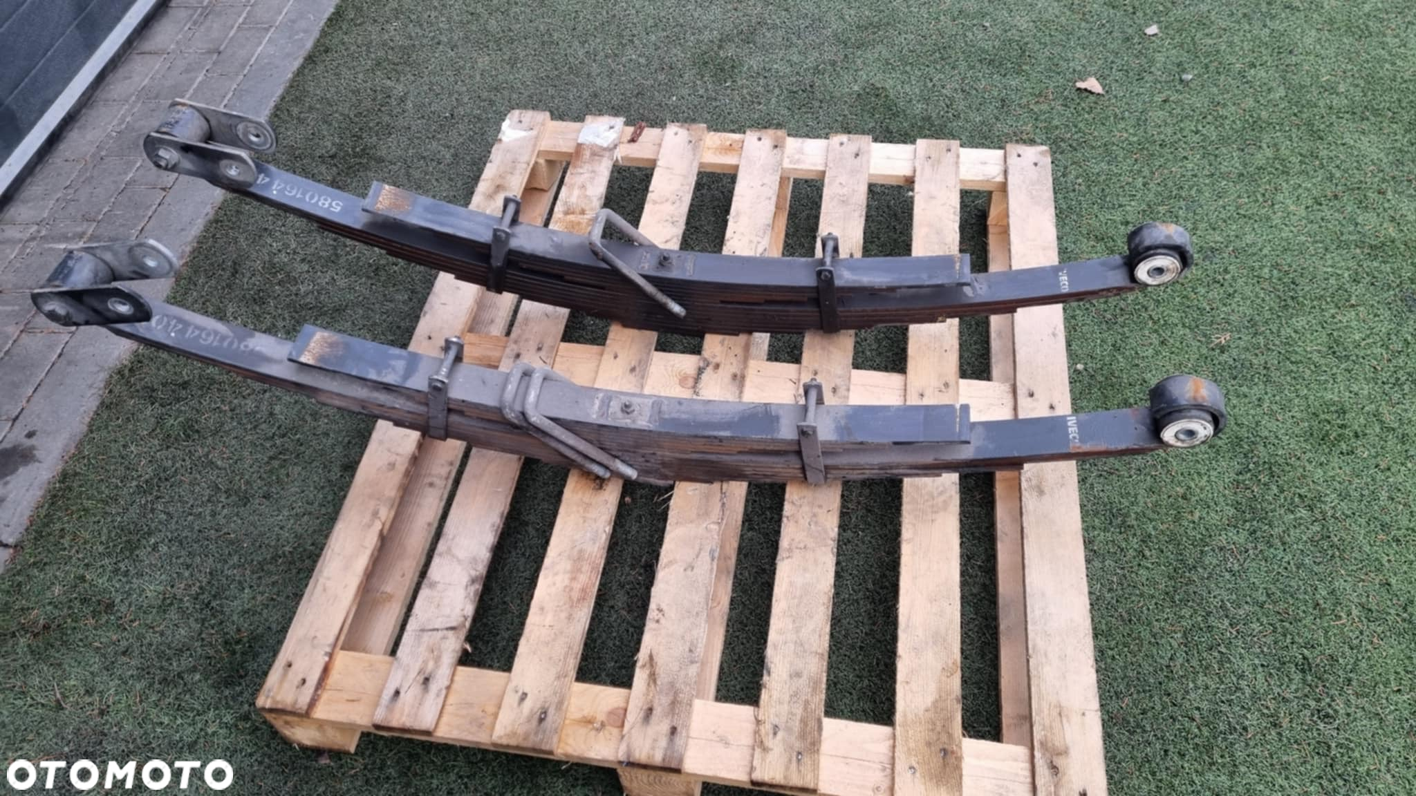 RESORY TYŁ IVECO DAILY BLIŹNIAK 14-PIÓR 2.3 3.0 HPI 5801644008 - 2