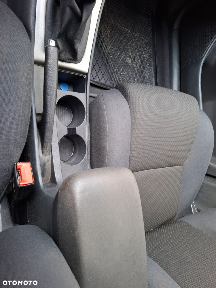 Toyota Corolla 1.4 VVT-i Terra Polaris - 10