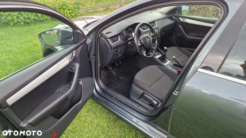 Skoda Octavia 1.8 TSI Ambition - 27