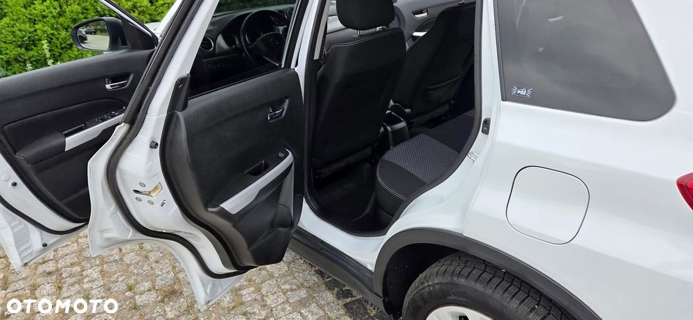 Suzuki Vitara 1.6 (4x2) Comfort+ - 25