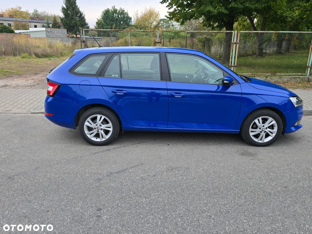 Skoda Fabia 1.0 TSI Active - 4