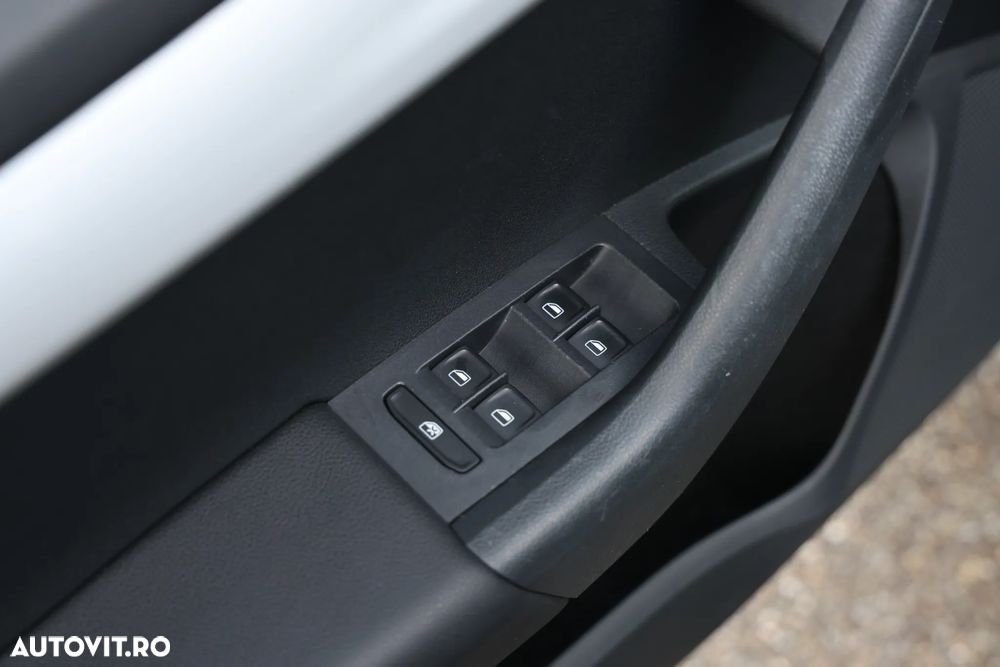 Skoda Octavia 1.6 TDI Active - 18