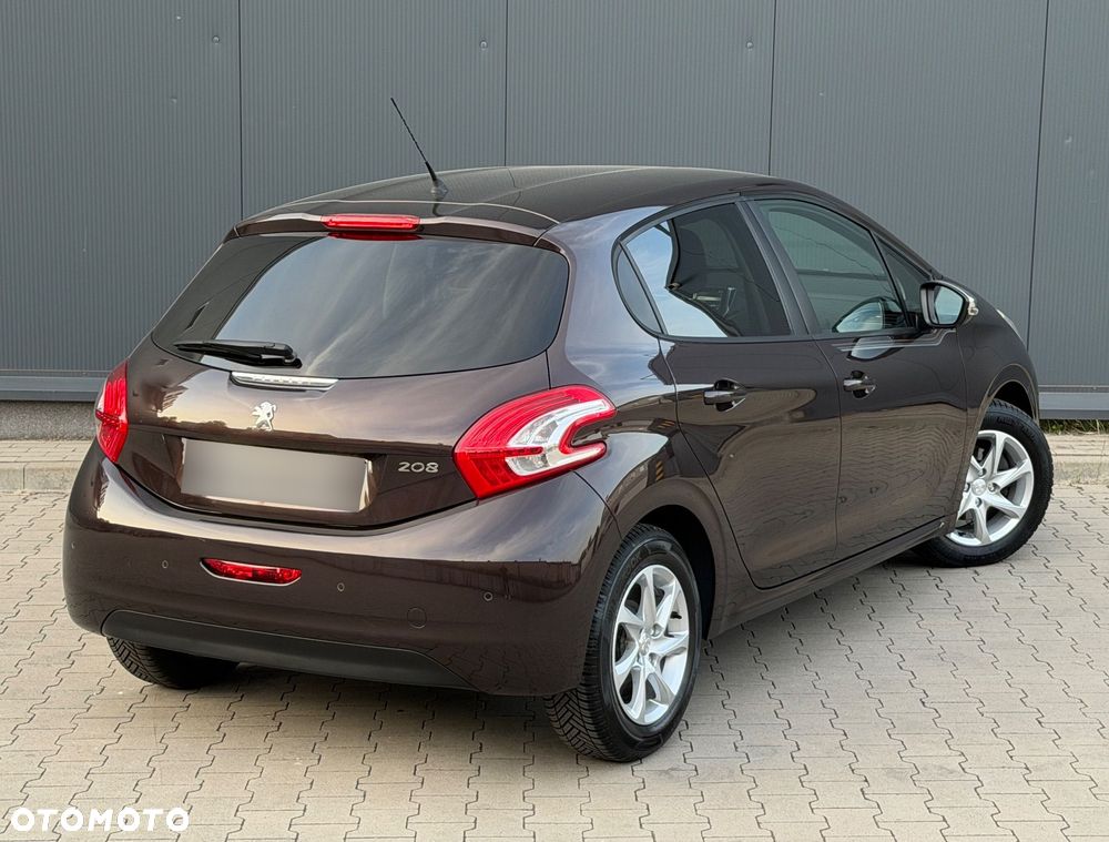 Peugeot 208 PureTech 82 Start & Stop Allure - 4