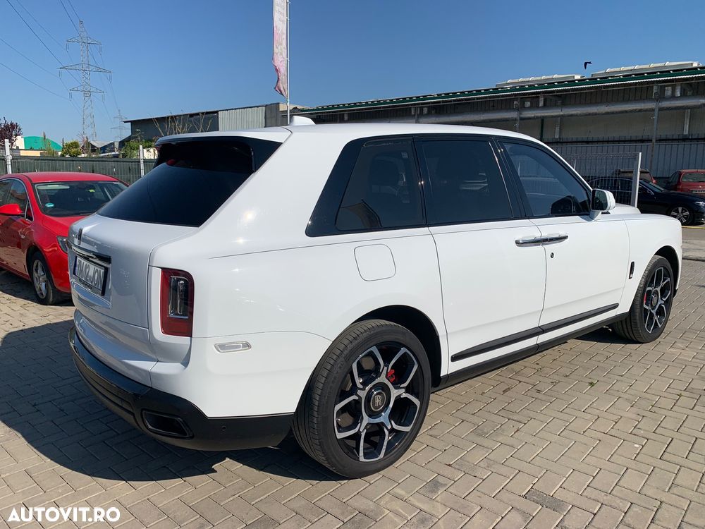 Rolls-Royce Cullinan - 16