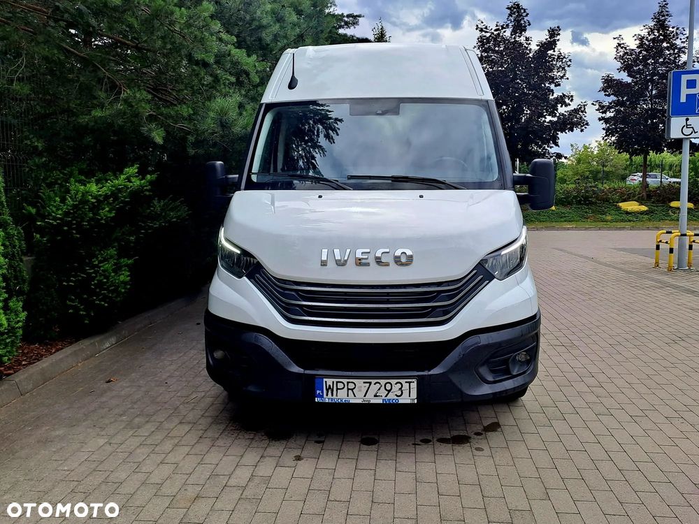 Iveco Daily 35S18 | L4H2 | Silnik 3.0 | Automat | Hak | FULL LED | Kamera cofania | - 4