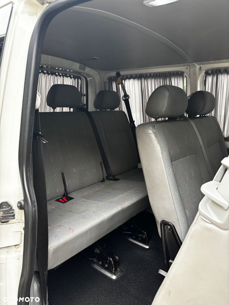 Volkswagen Transporter L1H1 - 12
