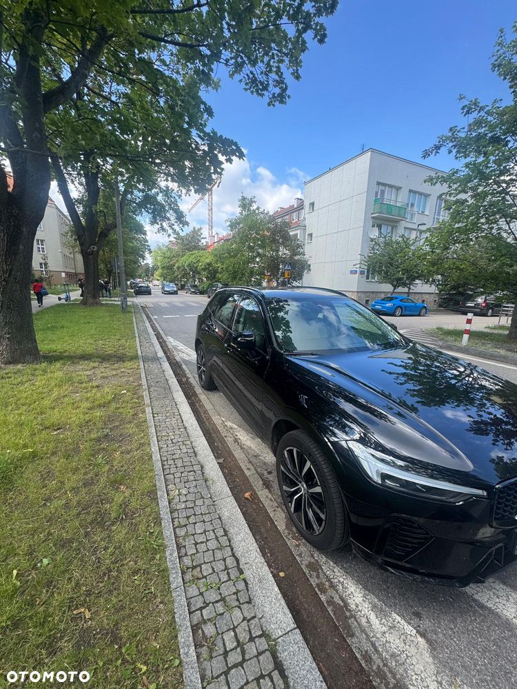 Volvo XC 60 B4 B Plus Dark - 1