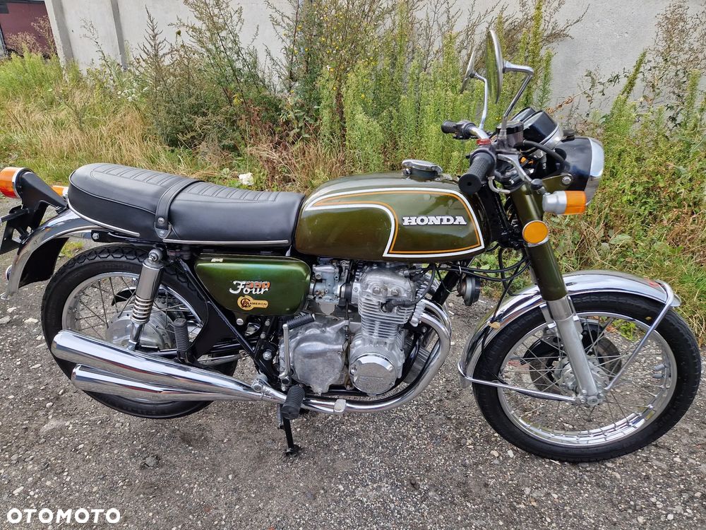 Honda CB - 1