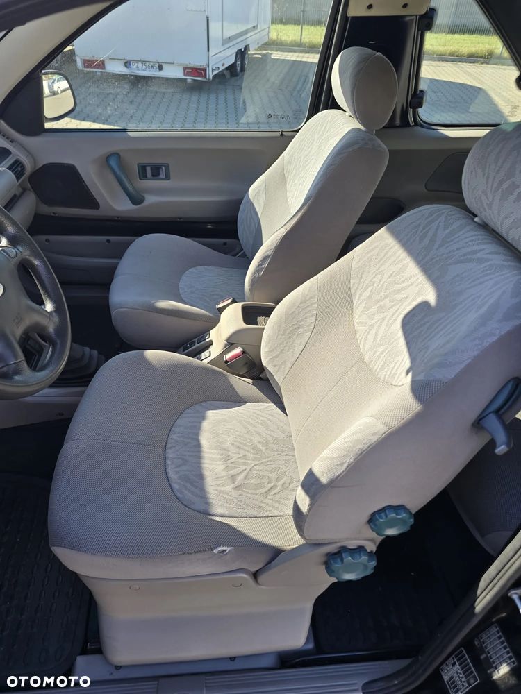 Land Rover Freelander - 8