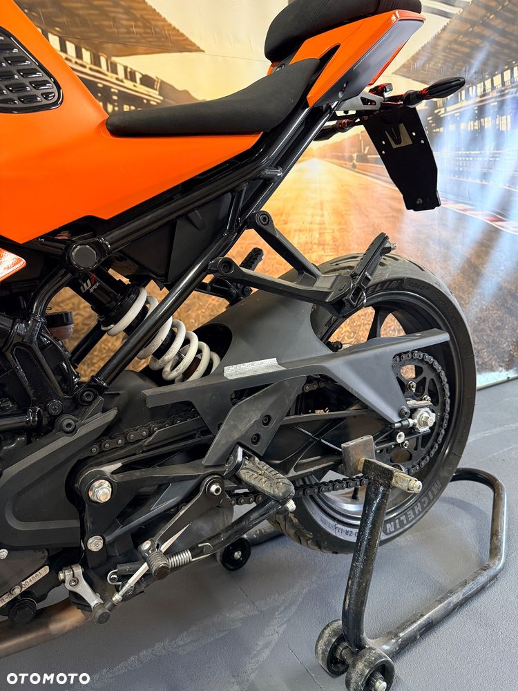 KTM RC 125 - 13