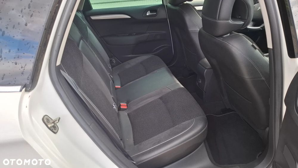 Citroën C4 1.6 VTi Exclusive - 12