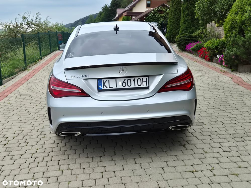 Mercedes-Benz CLA 180 7G-DCT AMG Line - 7