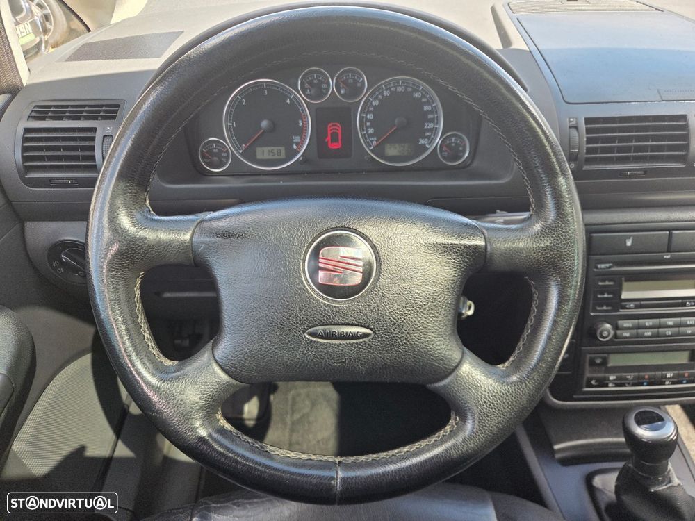 SEAT Alhambra 2.0 TDI Sport - 18