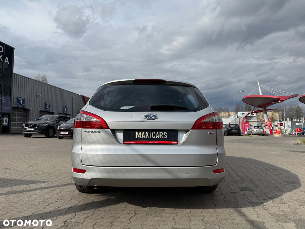 Ford Mondeo 2.0 TDCi Titanium - 13