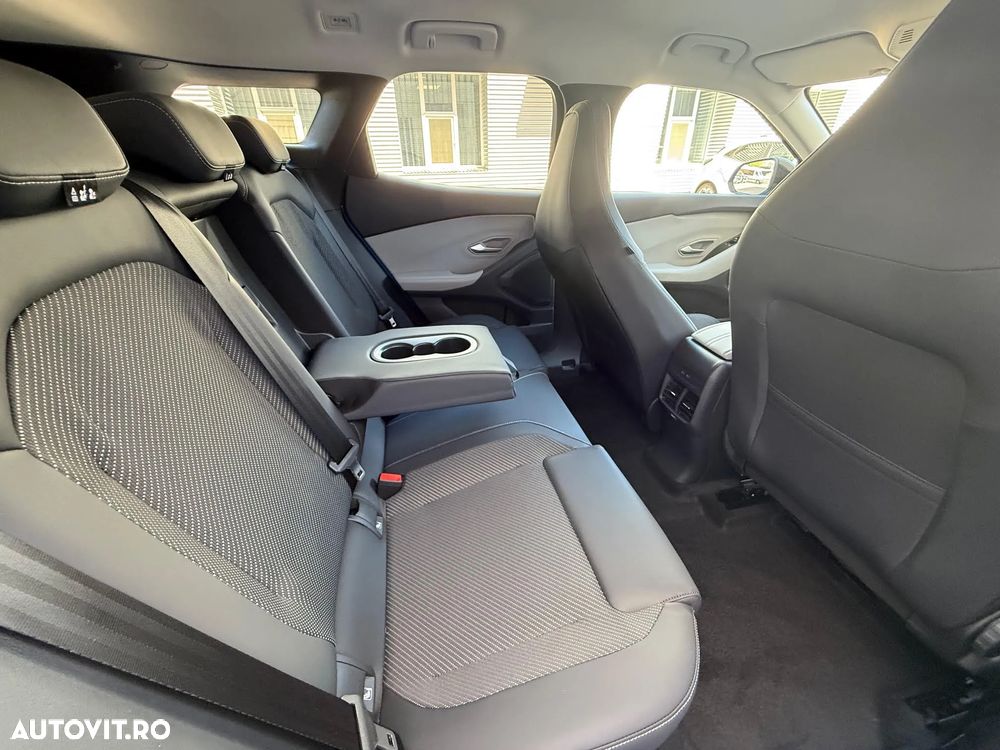 Ford Explorer RWD 77 kWh Extended Range Select - 13