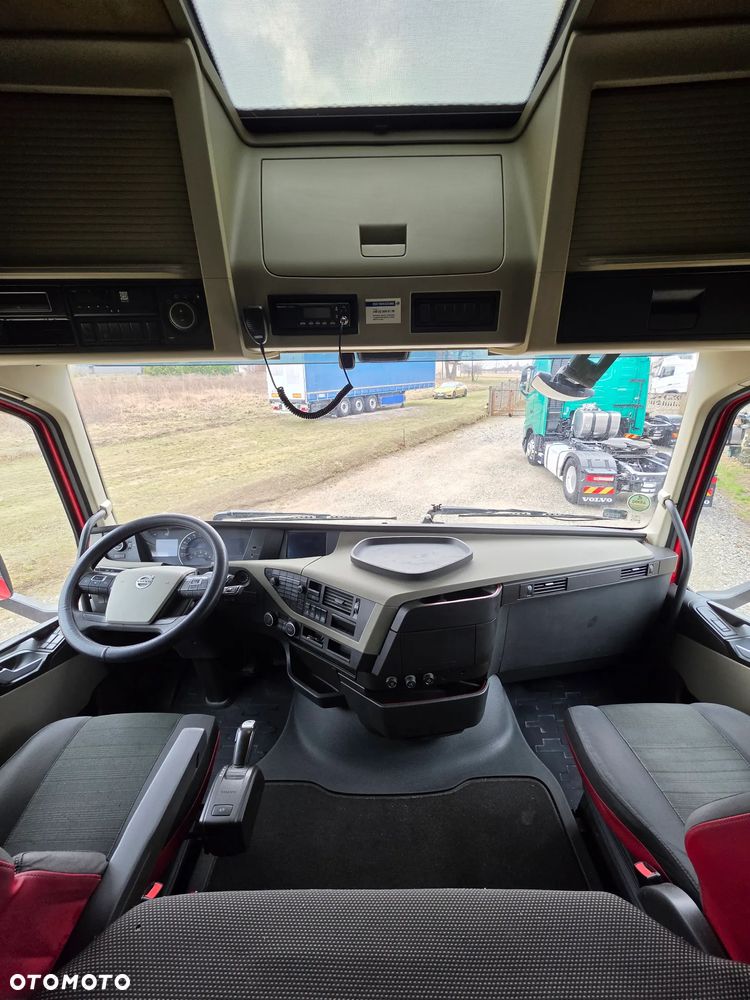 Volvo FH4 460 EURO 6 STANDARD AUTOMAT SALON PL KLIMA POSTOJOWA - 5