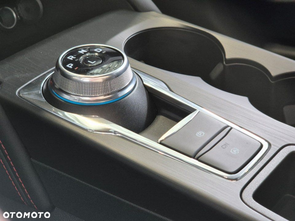 Ford Kuga - 28