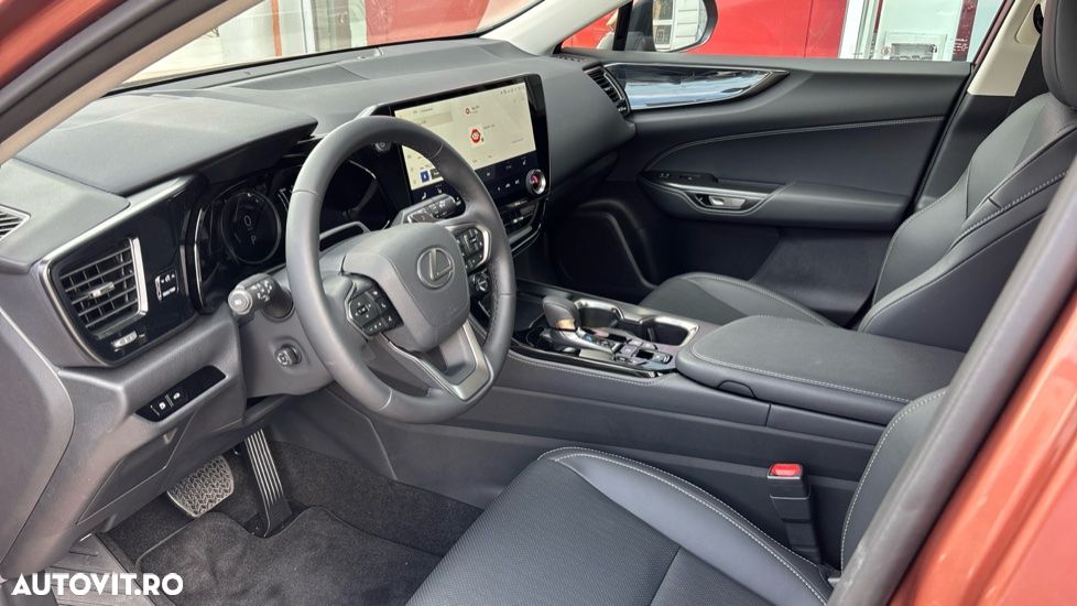 Lexus Seria NX 450h+ E-FOUR Executive - 10
