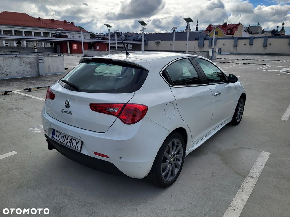 Alfa Romeo Giulietta 1.4 TB MultiAir Distinctive TCT - 5