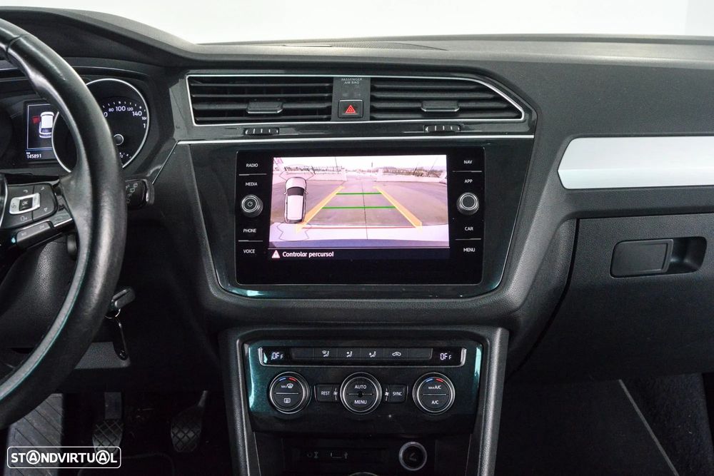 VW Tiguan 1.6 TDI Confortline - 35