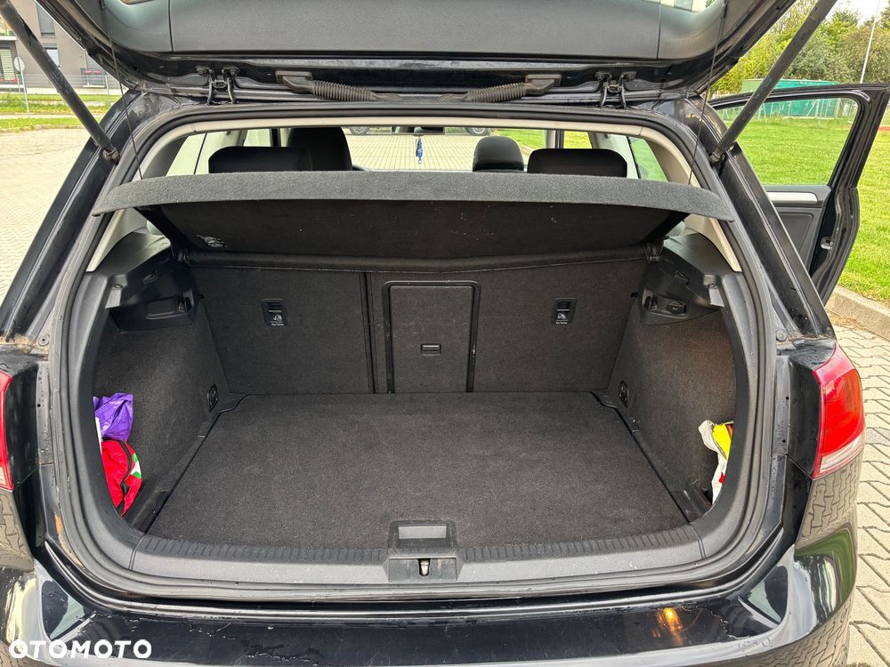 Volkswagen Golf 1.6 TDI BMT Comfortline - 8