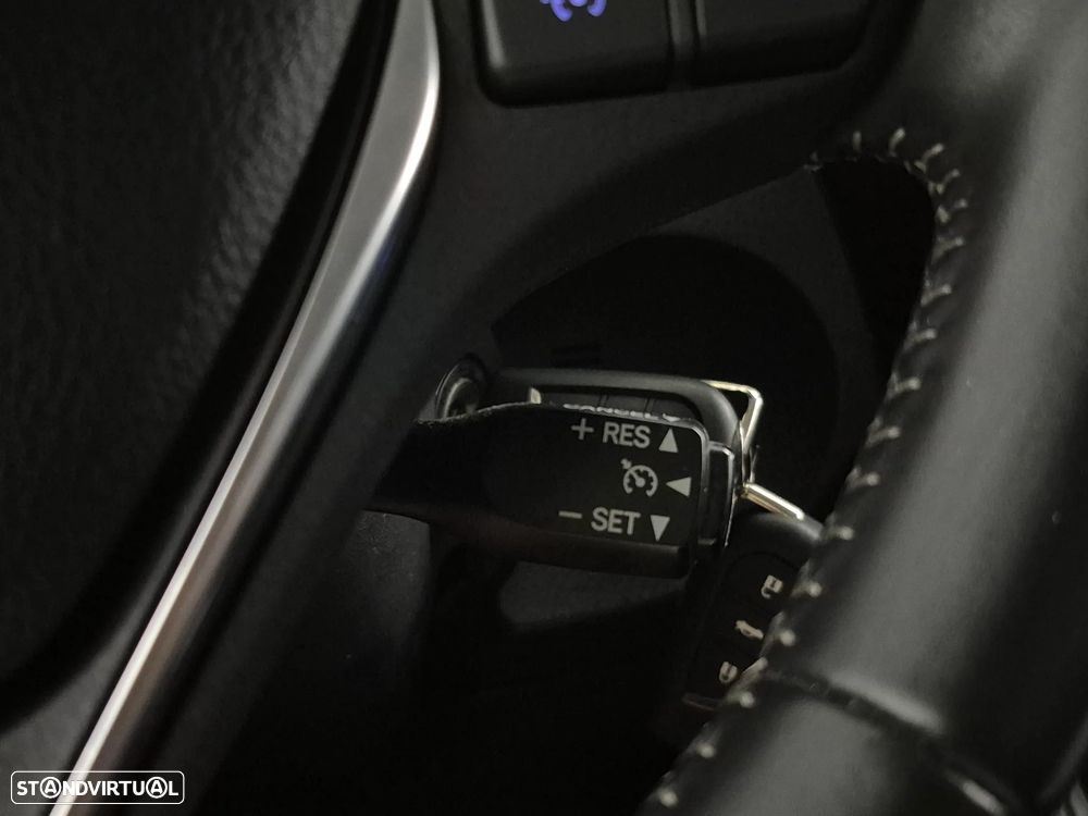 Toyota Auris Touring Sports 1.4 D-4D Comfort+Pack Sport - 25