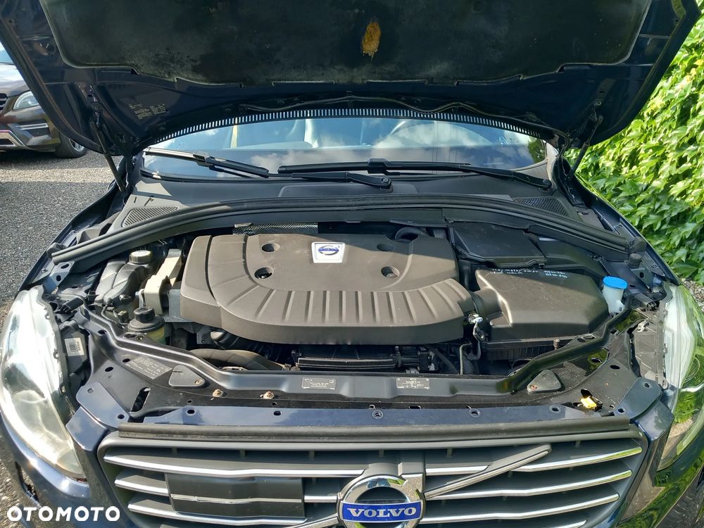 Volvo XC 60 D5 AWD Summum - 20