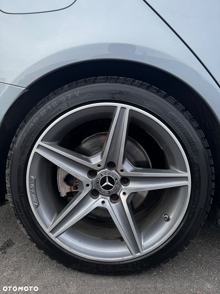 Mercedes-Benz Klasa C 220 CDI DPF Automatik Avantgarde - 16