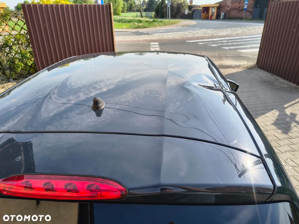 Peugeot 208 - 9