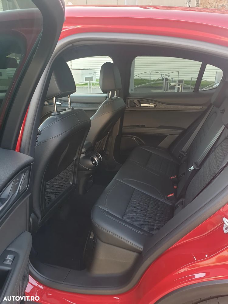Alfa Romeo Stelvio 2.0 Turbo AWD AT8 Sprint - 10